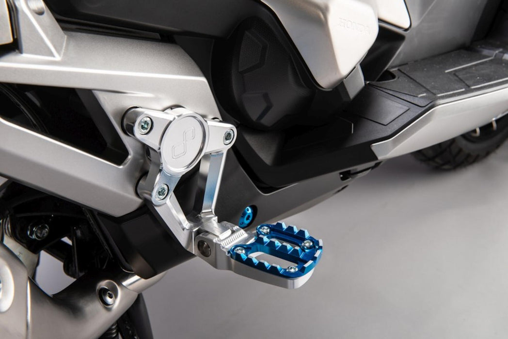 HONDA X-ADV 2017-2020 Rearsets with fold up footpegs