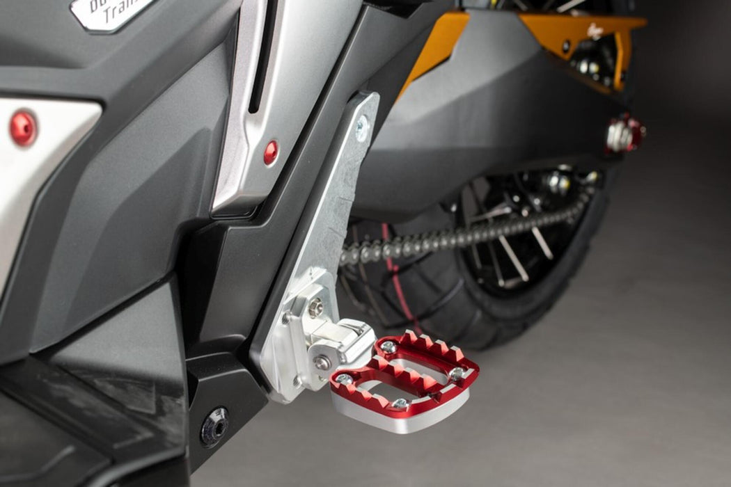 HONDA X-ADV 2021-2023 Rearsets with fold up footpegs