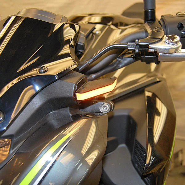 Kawasaki Z900 Front Turn Signals (2020-Present)